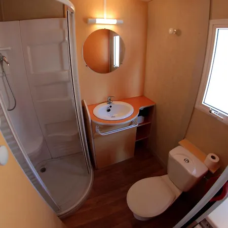 In De La Costa 3641 *